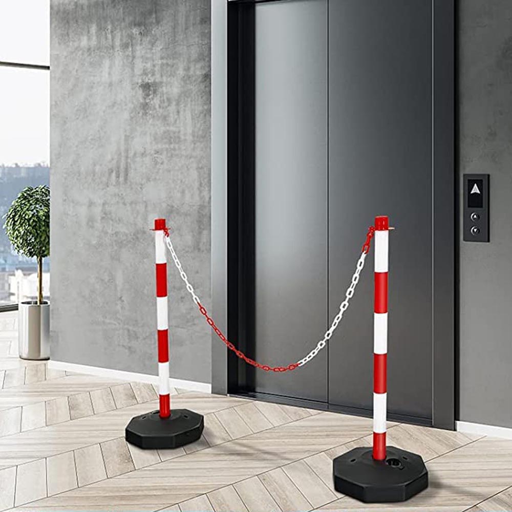 Dopravný stĺpik s reťazou, 4 ks